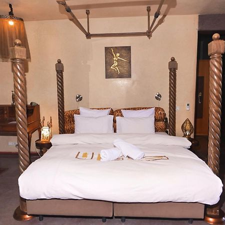 Отель Jnan Lotf Marrakech El Harkat Экстерьер фото
