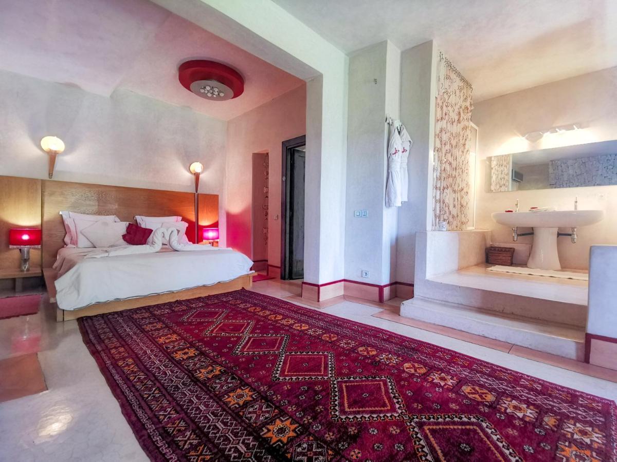 Отель Jnan Lotf Marrakech El Harkat Экстерьер фото